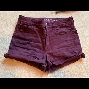 American eagle maroon shorts